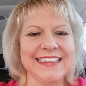 Meet your Posher, Marcia